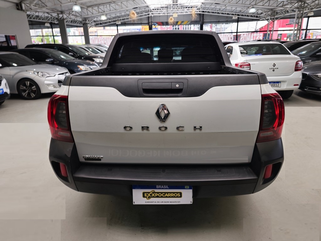 Renault Duster Oroch Branco