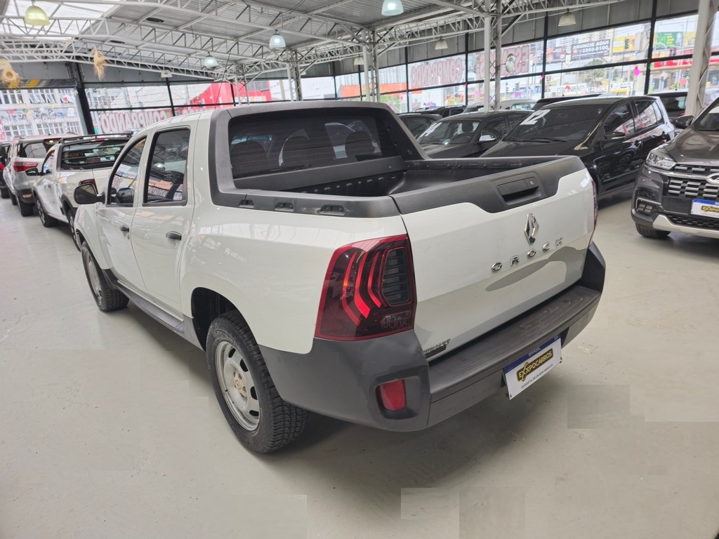 Renault Duster Oroch Branco