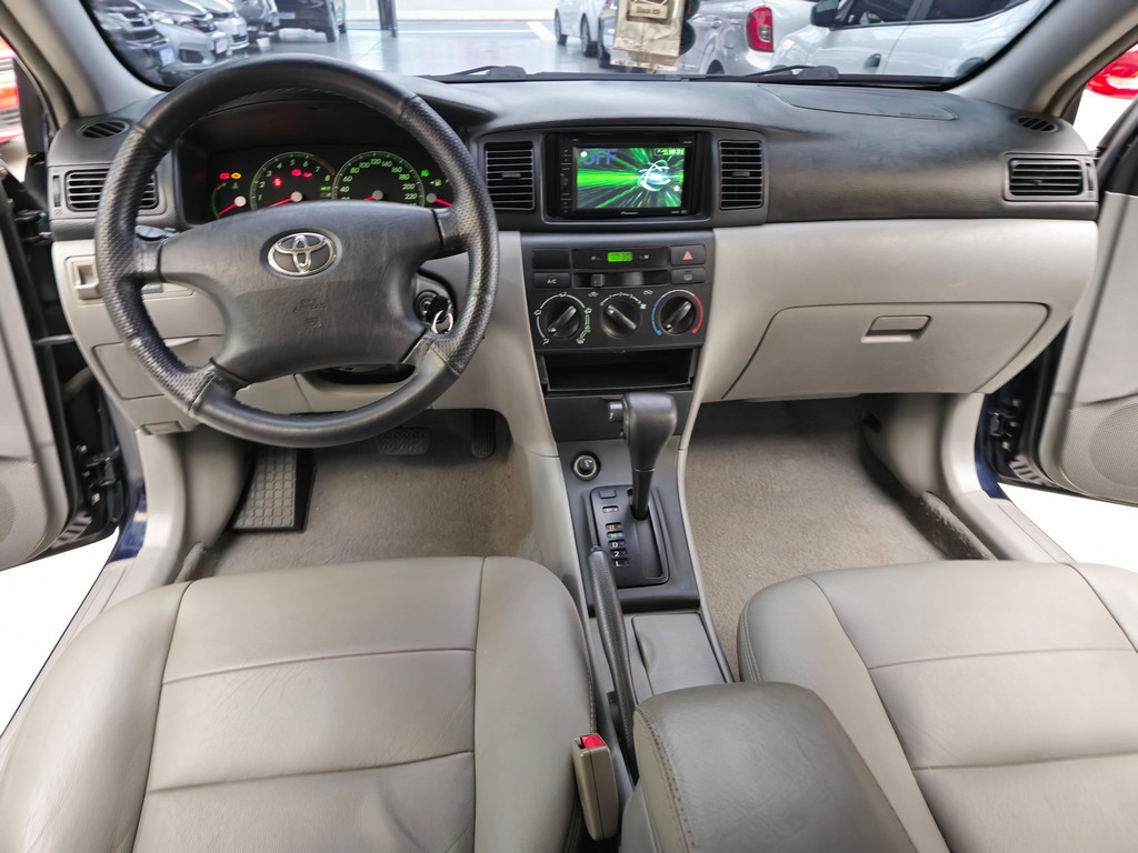 Toyota Corolla Fielder Azul