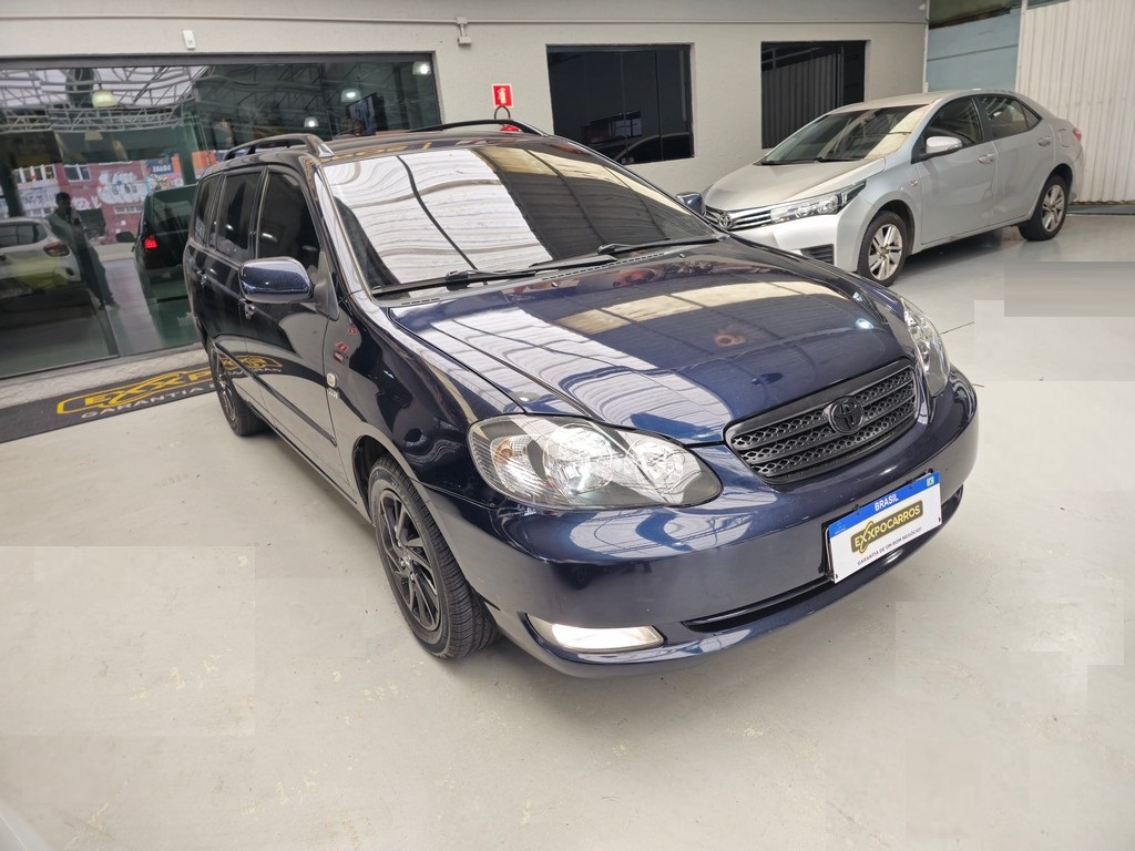 Toyota Corolla Fielder Azul