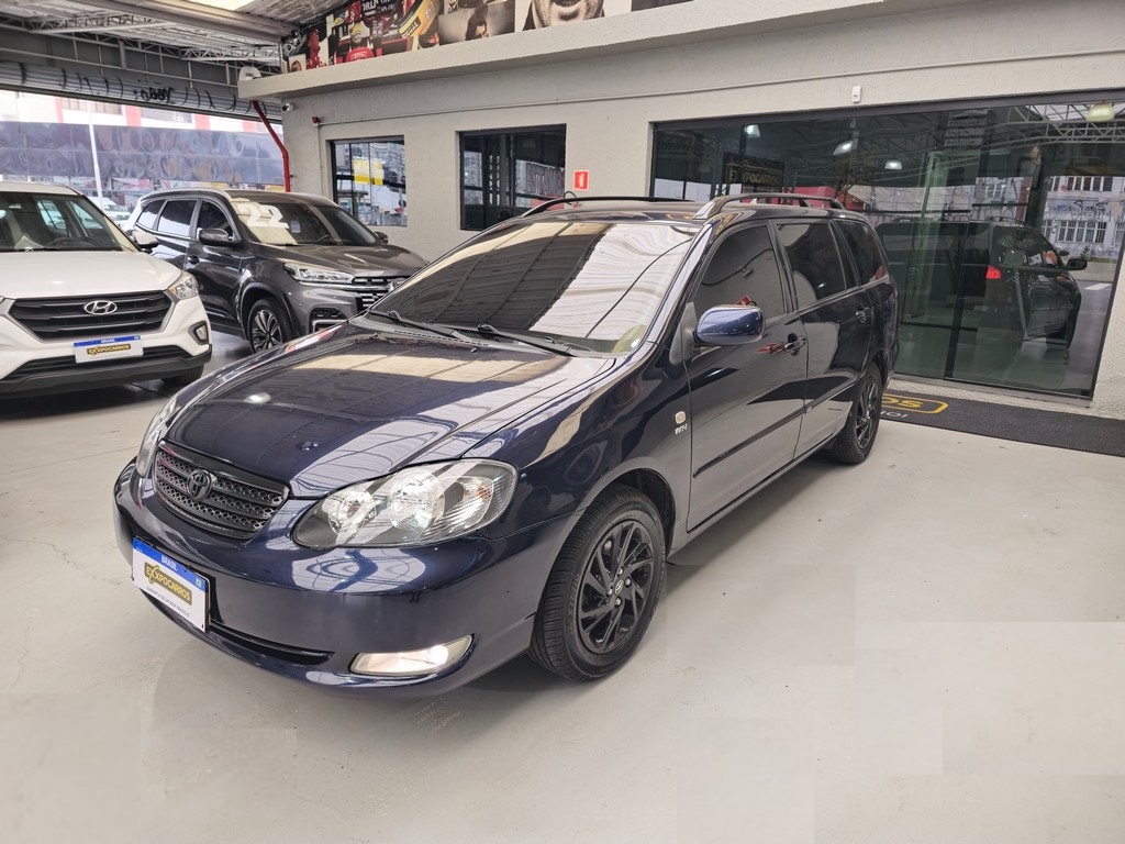 Toyota Corolla Fielder Azul