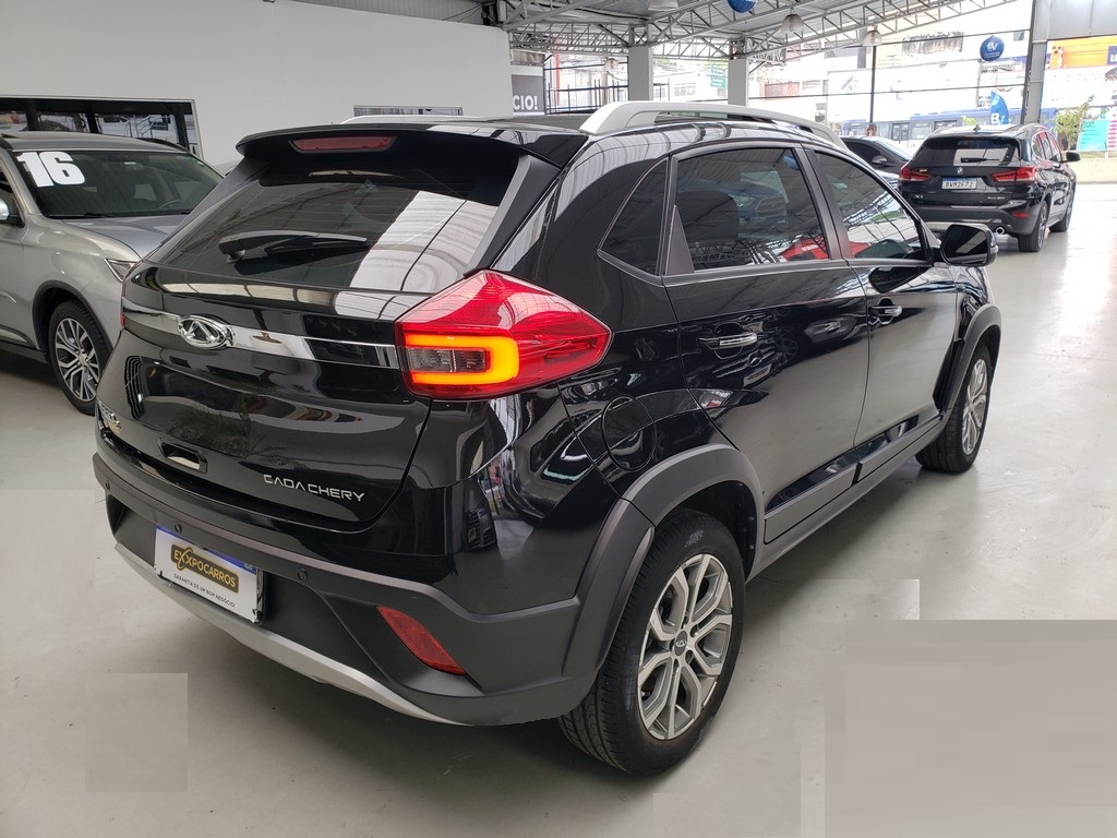 Chery Tiggo 2 Preto