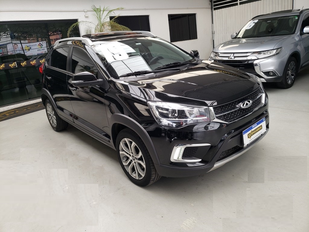 Chery Tiggo 2 Preto