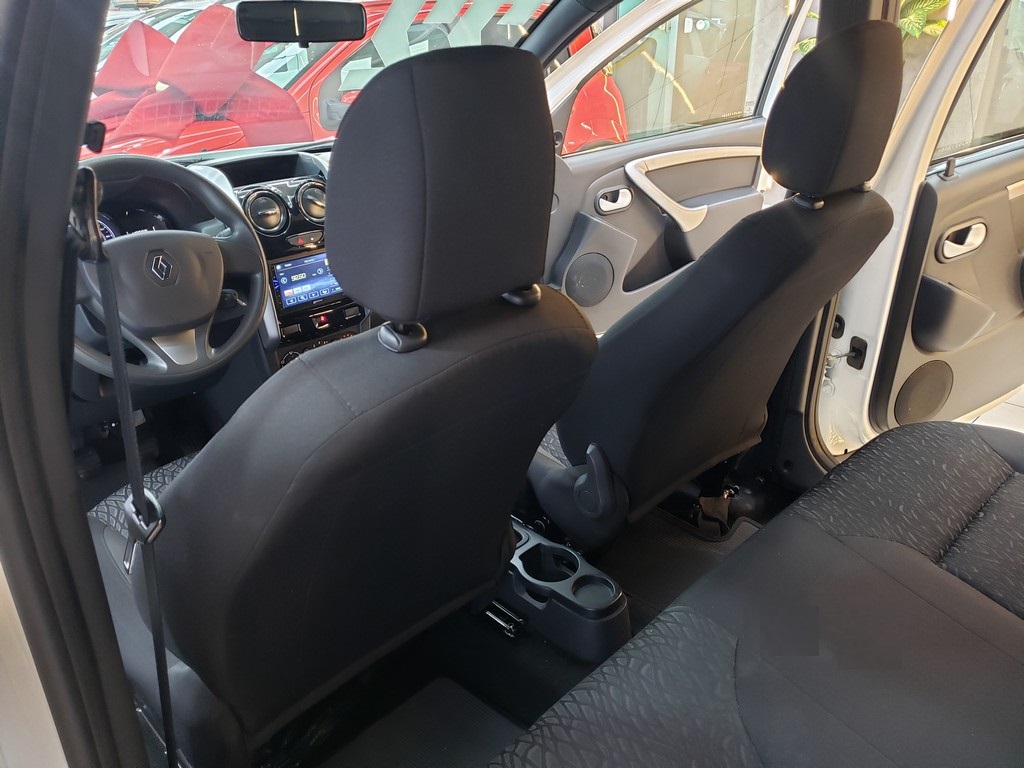Renault Duster Oroch Branco
