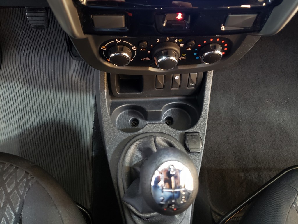 Renault Duster Oroch Branco