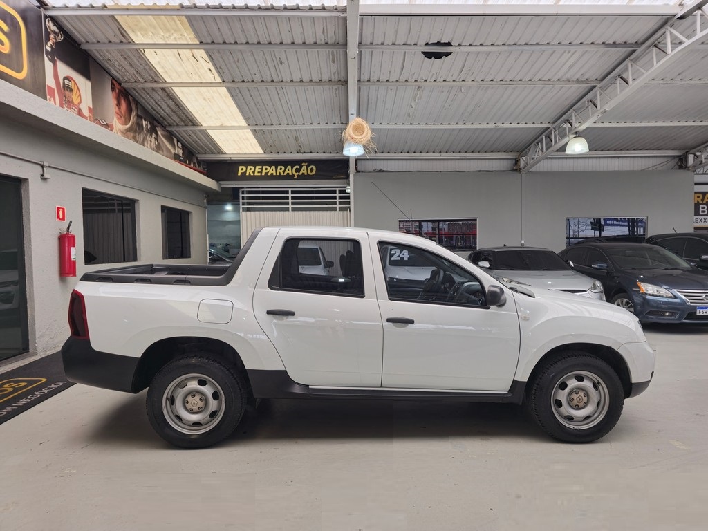 Renault Duster Oroch Branco