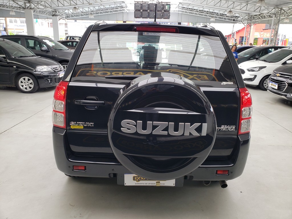 Suzuki Grand Vitara Preto