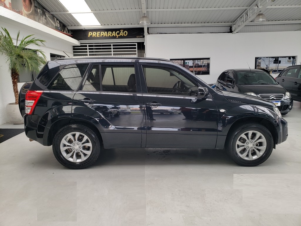 Suzuki Grand Vitara Preto