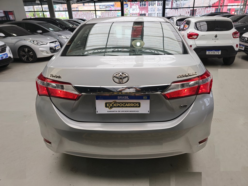 Toyota Corolla Prata