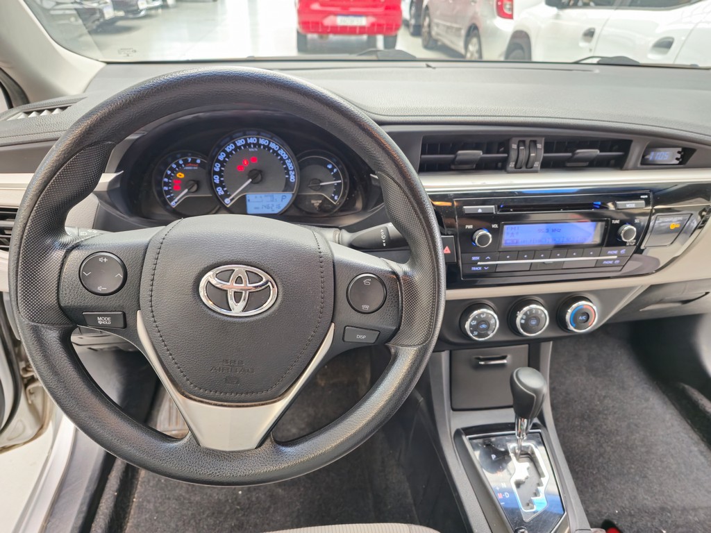 Toyota Corolla Prata