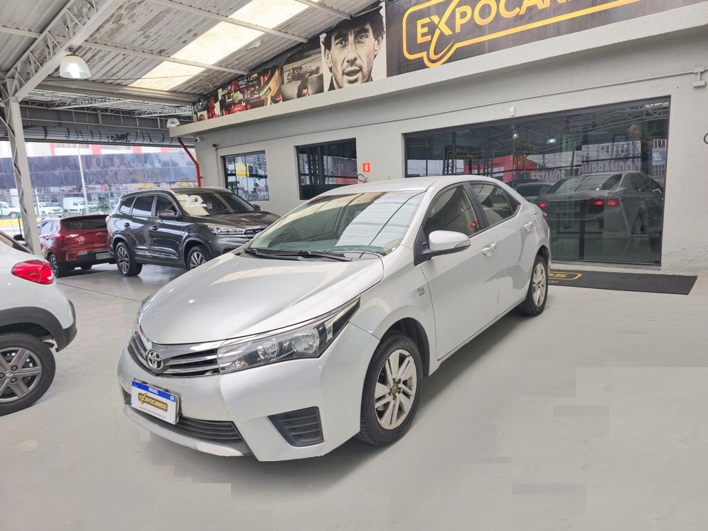 Toyota Corolla Prata