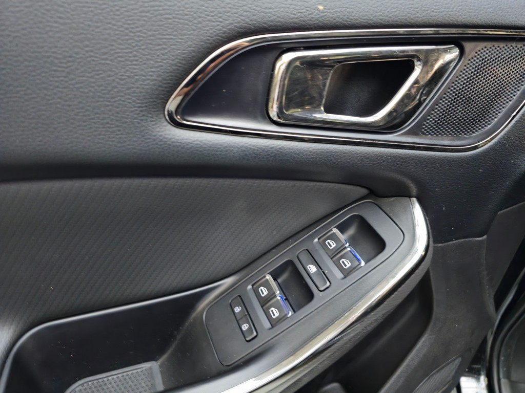 Chery Tiggo Preto