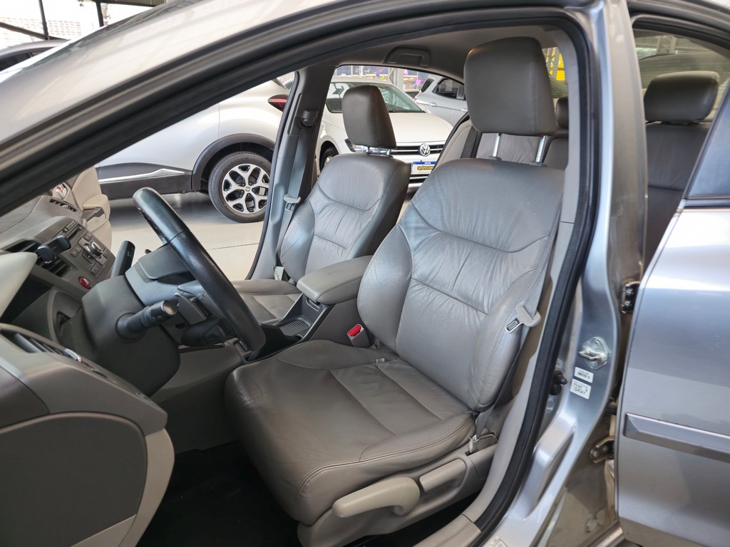Honda Civic Cinza
