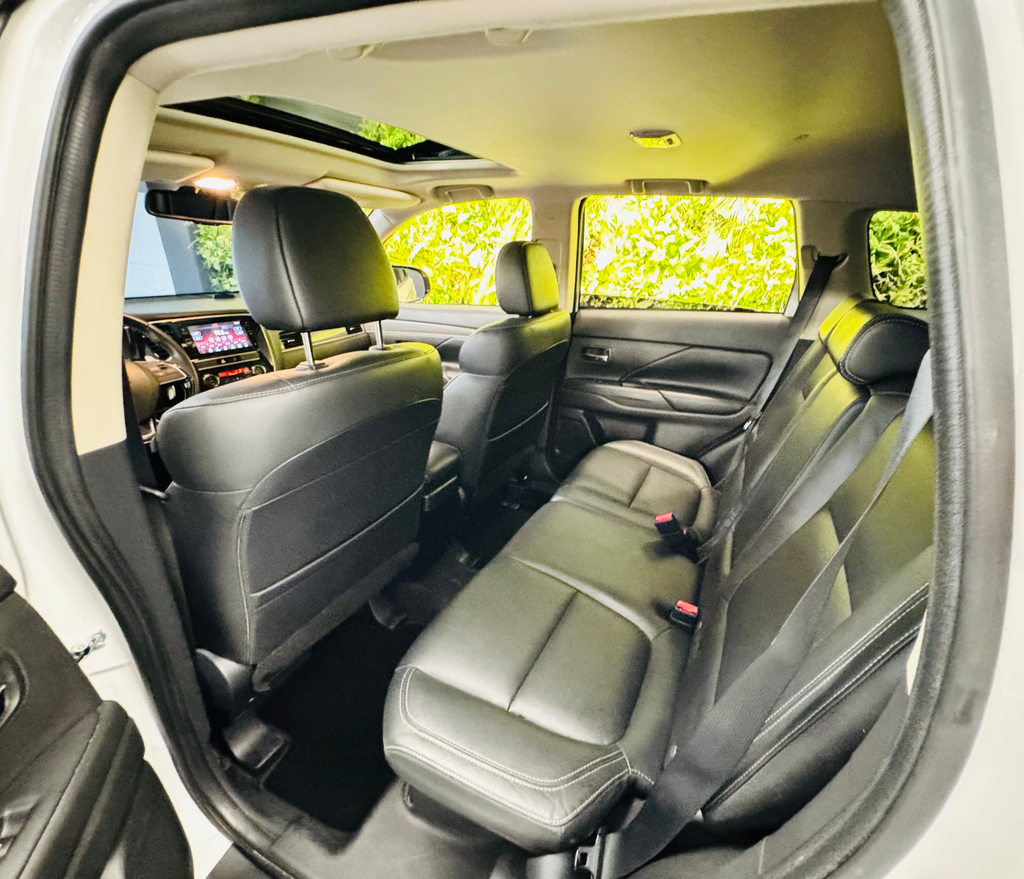 Mitsubishi Outlander Branco