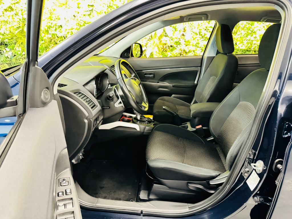 Mitsubishi ASX Azul