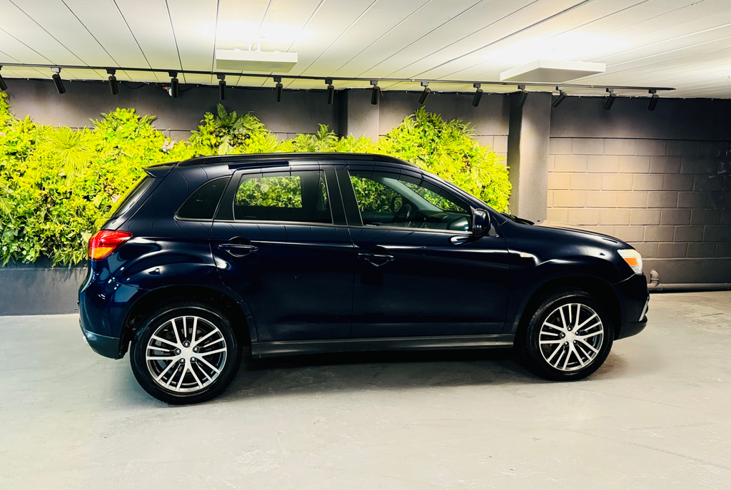 Mitsubishi ASX Azul