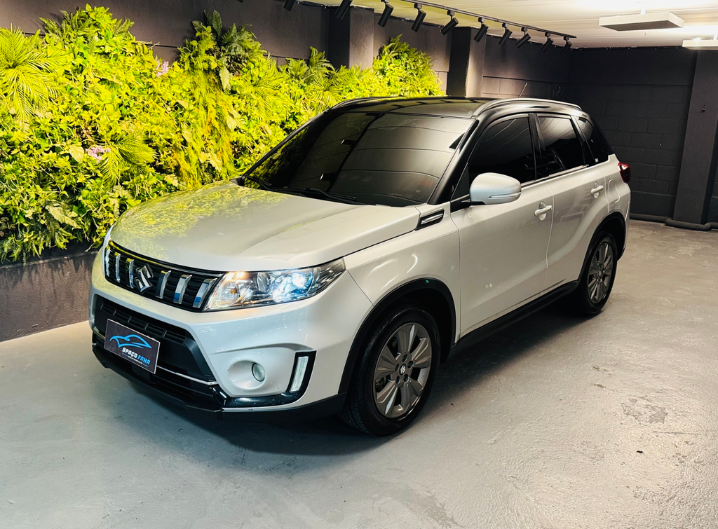 Suzuki Vitara Prata