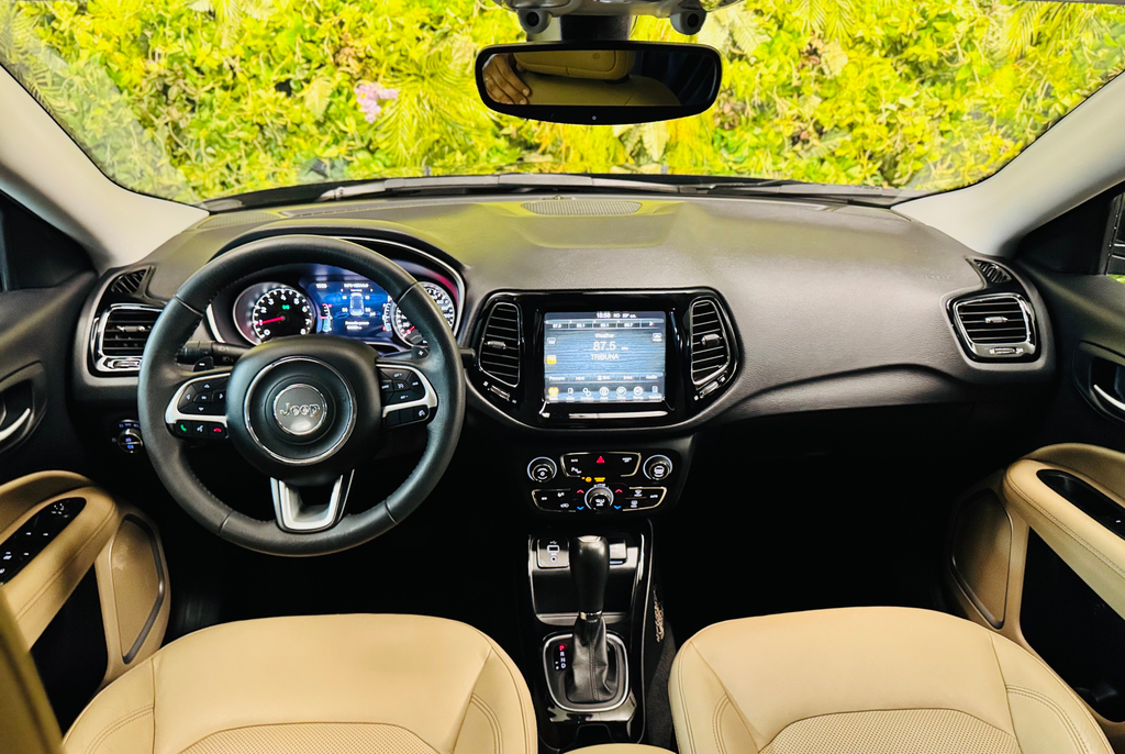 Jeep Compass Preto