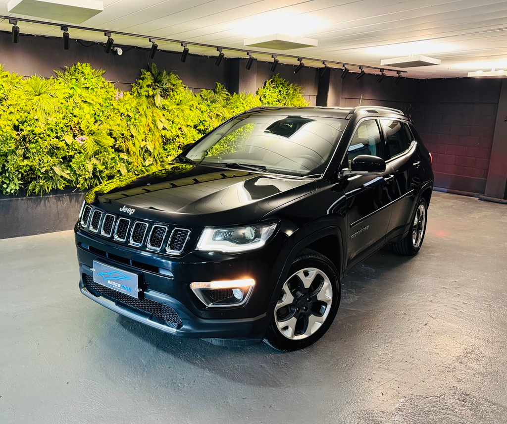 Jeep Compass Preto