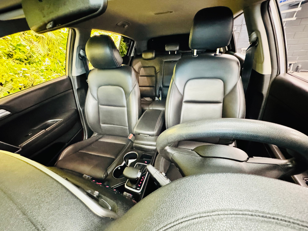 Kia Sportage Prata