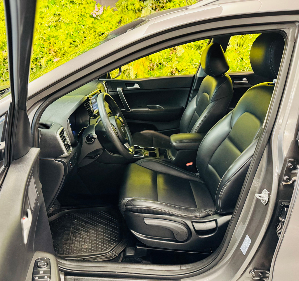 Kia Sportage Prata