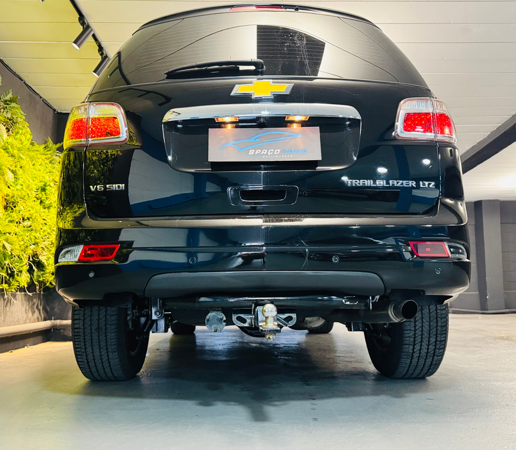 Chevrolet TrailBlazer Preto