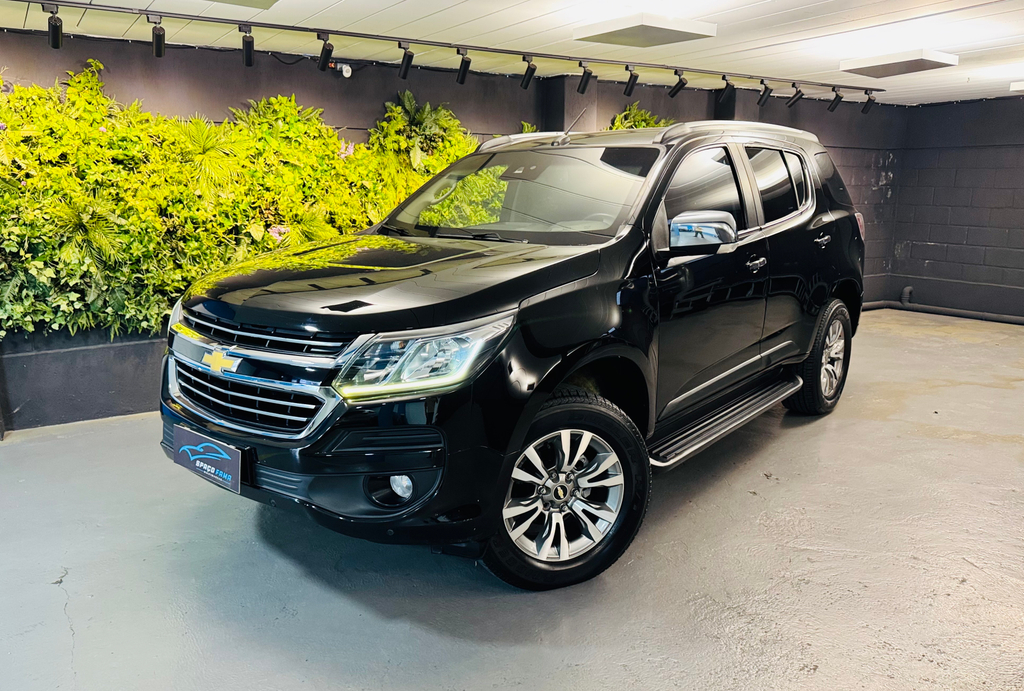 Chevrolet TrailBlazer Preto