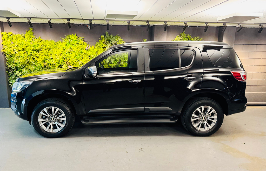 Chevrolet TrailBlazer Preto
