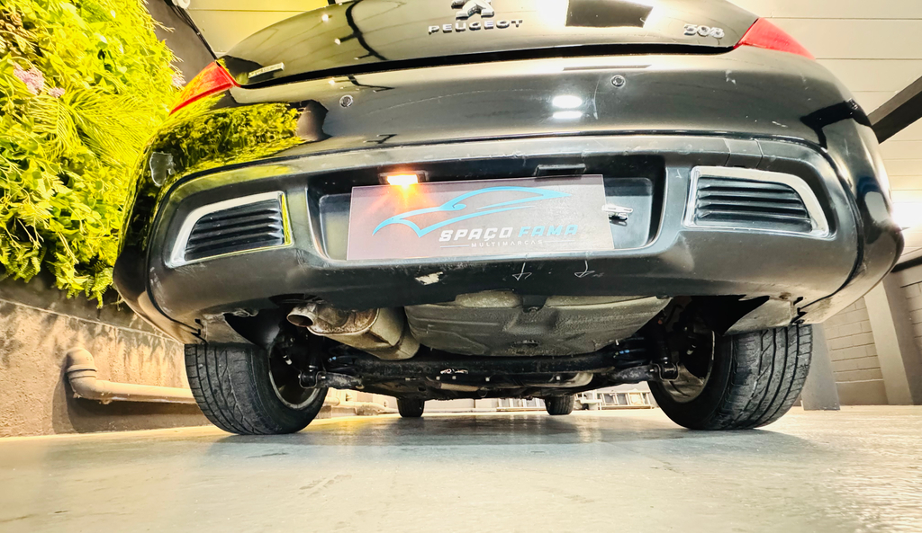 Peugeot 308 Preto