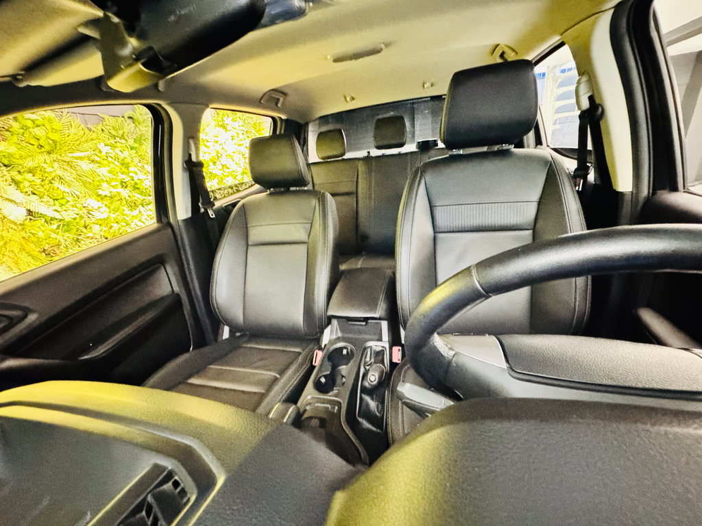 Ford Ranger (Cabine Dupla) Preto