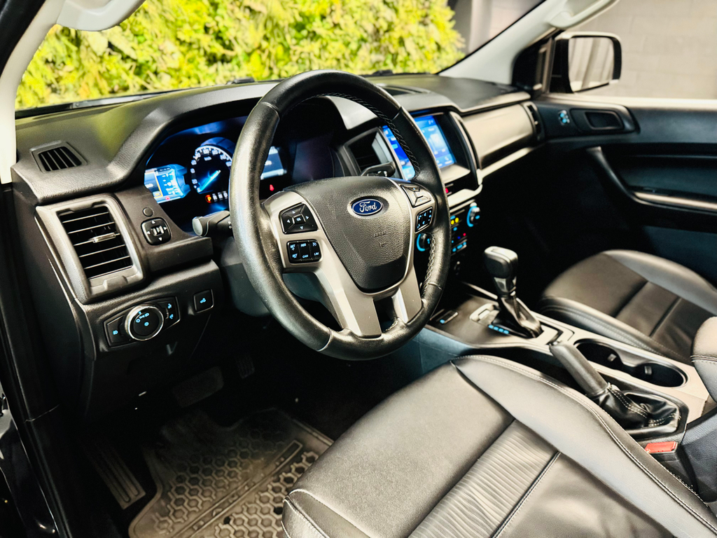 Ford Ranger (Cabine Dupla) Preto