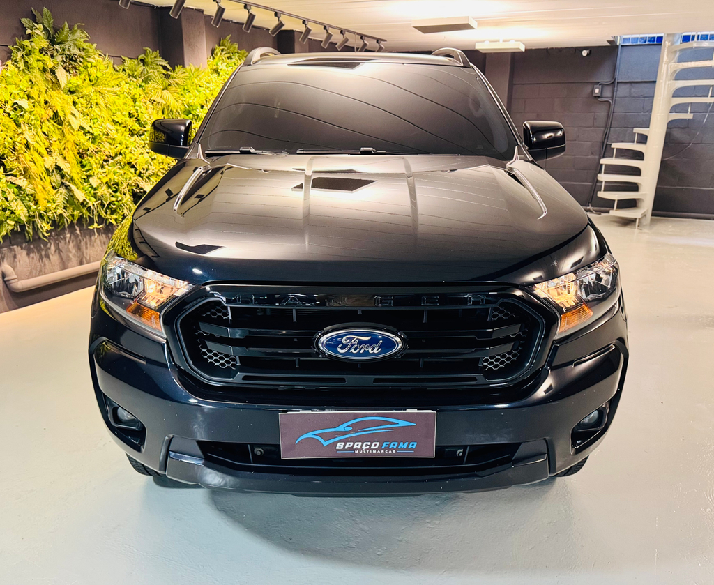 Ford Ranger (Cabine Dupla) Preto