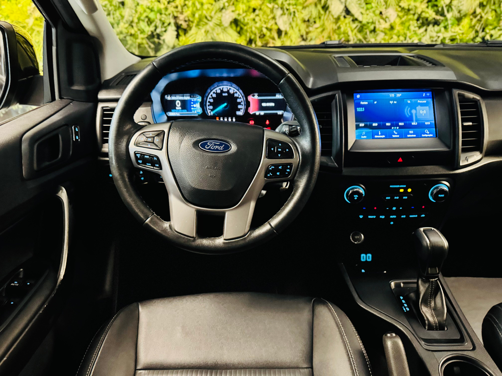 Ford Ranger (Cabine Dupla) Preto
