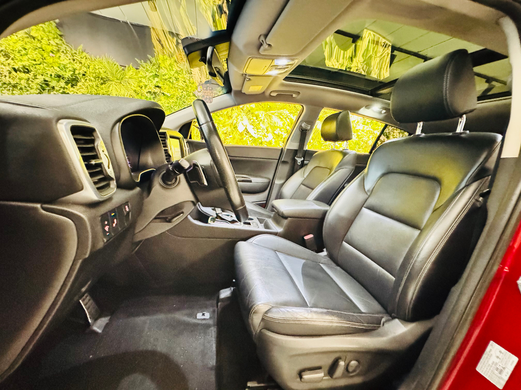 Kia Sportage Vermelho