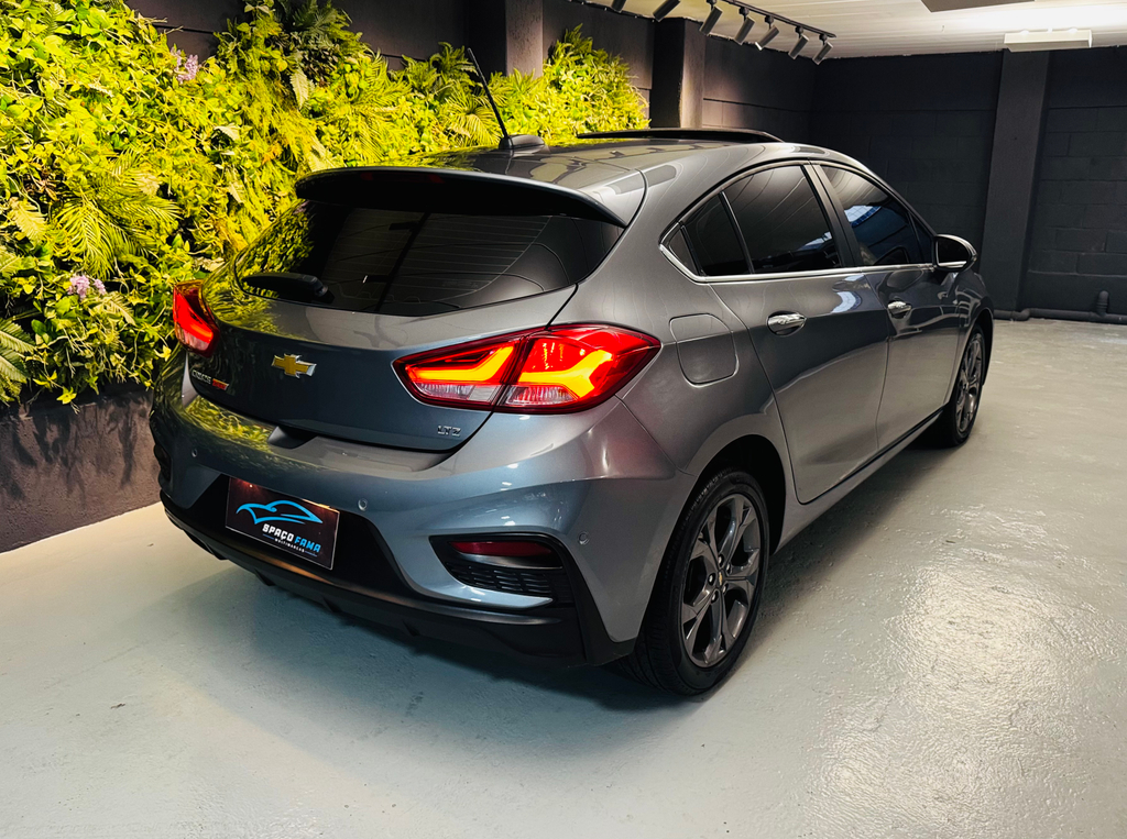 Chevrolet Cruze Sport6 Cinza