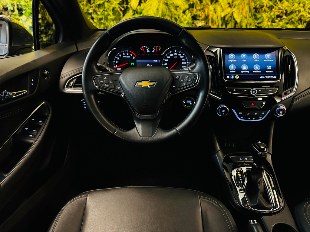 Chevrolet Cruze Sport6 Cinza