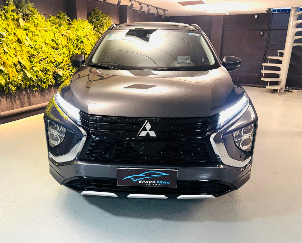 Mitsubishi Eclipse Cross Cinza