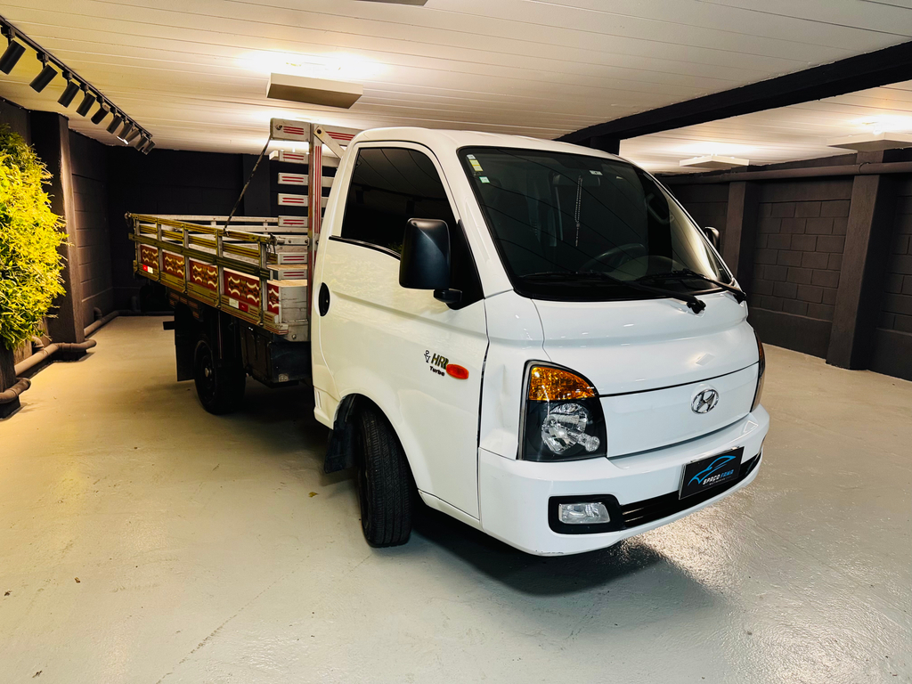 Hyundai HR Branco