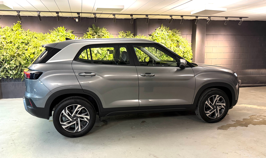 Hyundai Creta Cinza