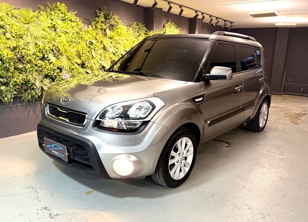 Kia Soul Cinza