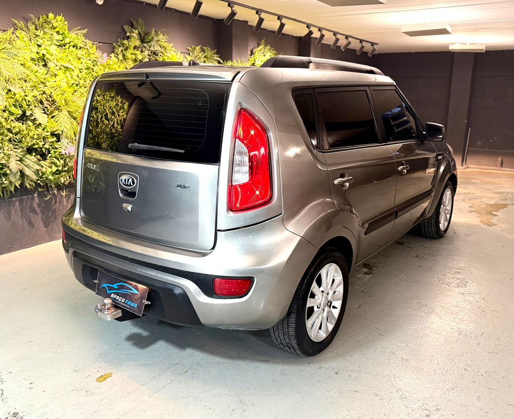 Kia Soul Cinza