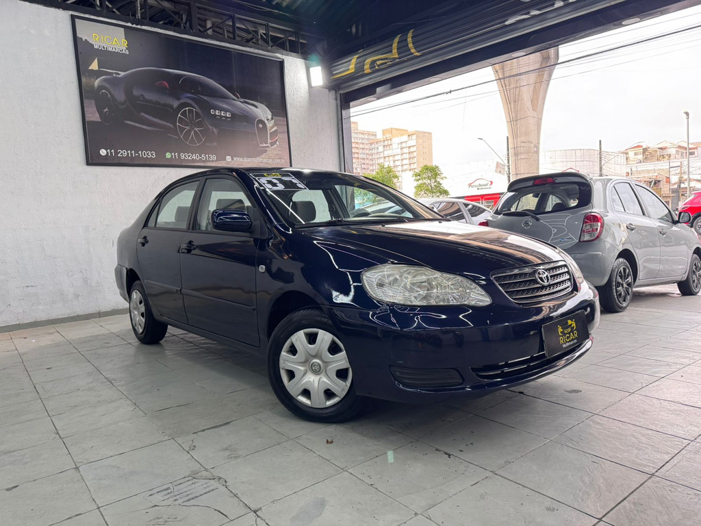 Toyota Corolla Azul