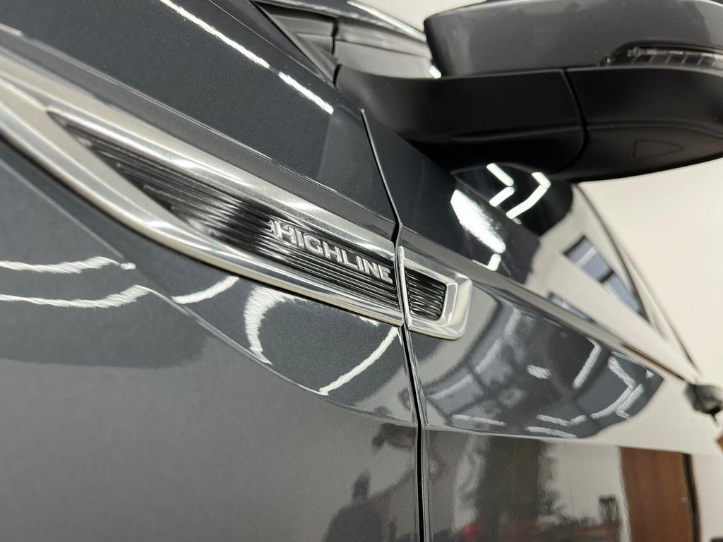 Volkswagen T-Cross Cinza