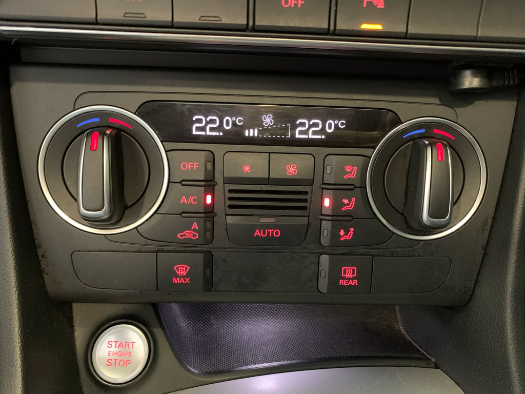 Audi Q3 Preto