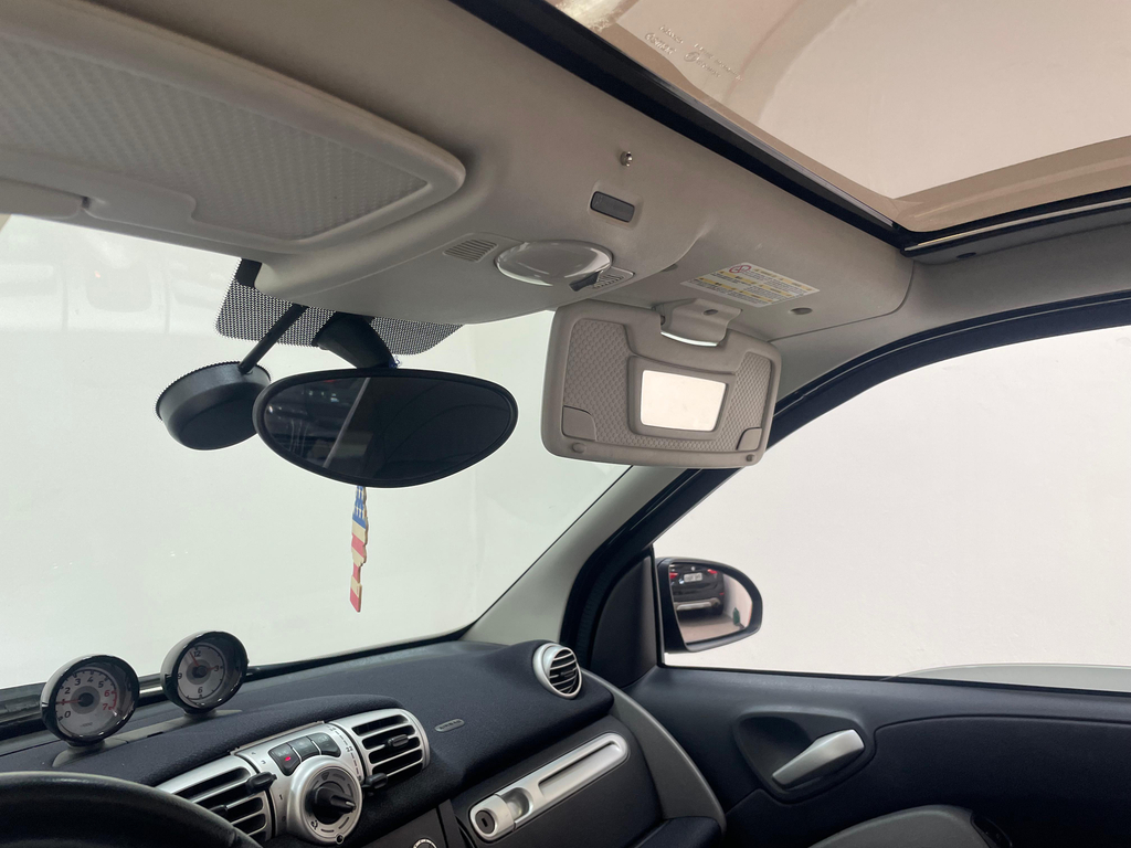 Smart fortwo Coupe Preto