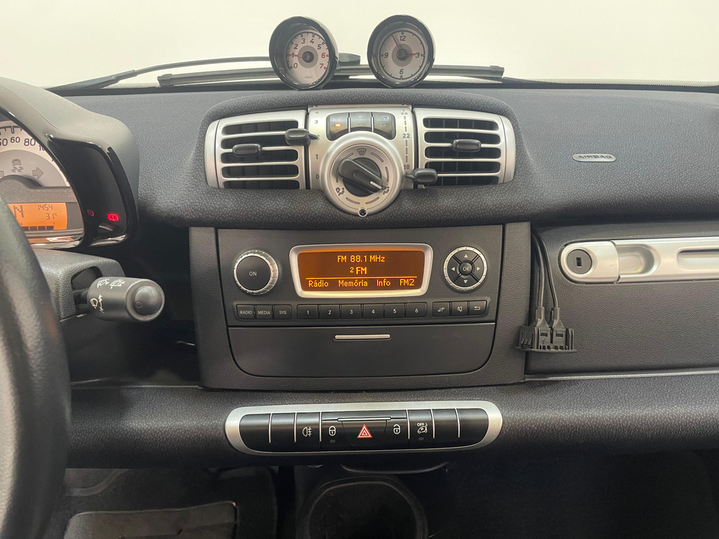 Smart fortwo Coupe Preto