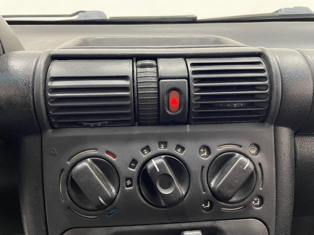 Chevrolet Corsa Pick-Up Cinza