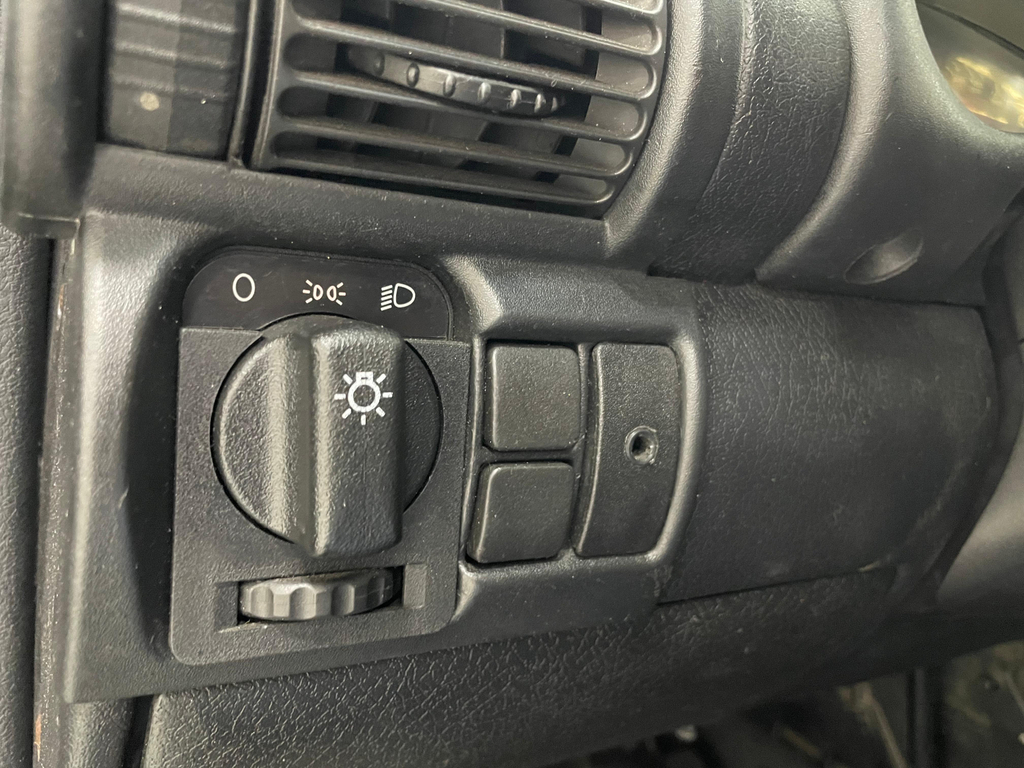 Chevrolet Corsa Pick-Up Cinza