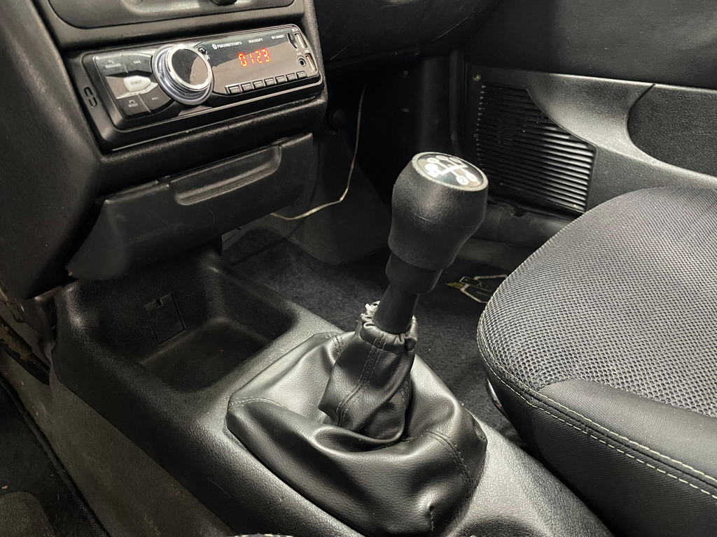 Chevrolet Corsa Pick-Up Cinza