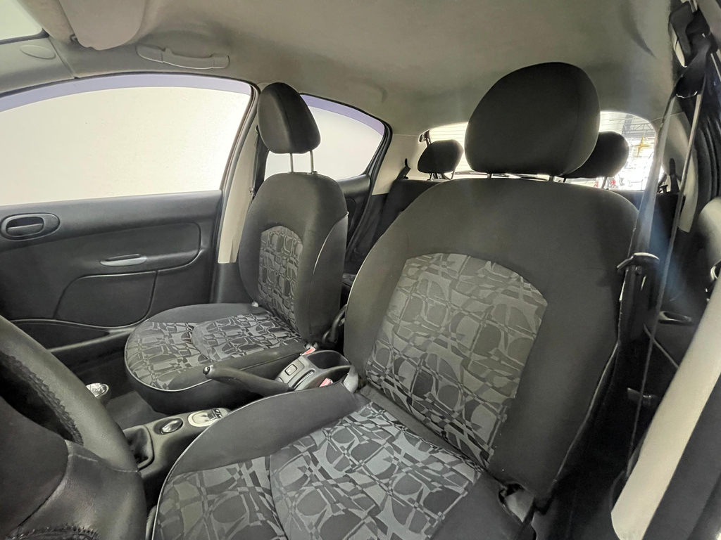 Peugeot 207 Cinza